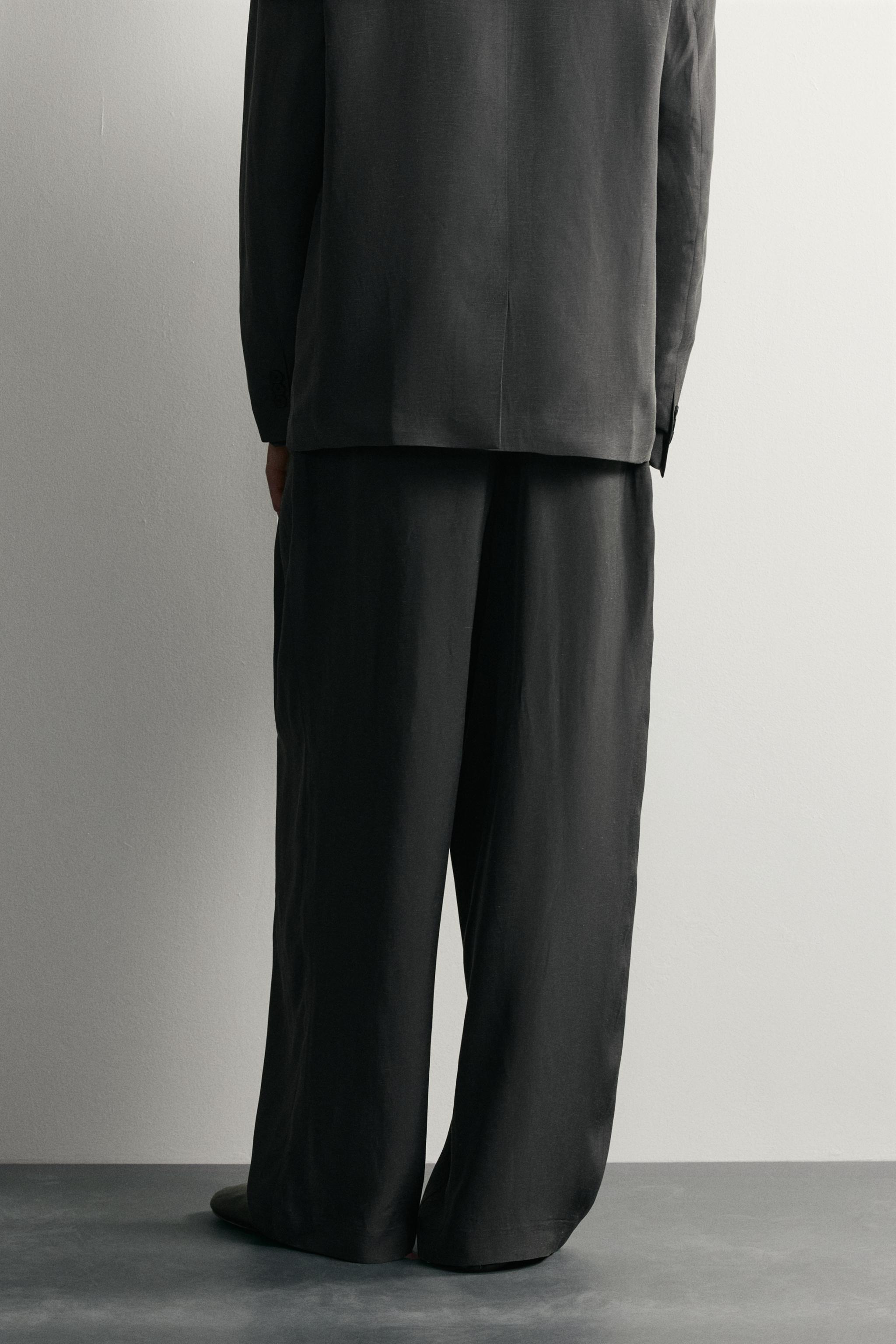 RELAXED FIT WIDE LEG SUIT PANTS